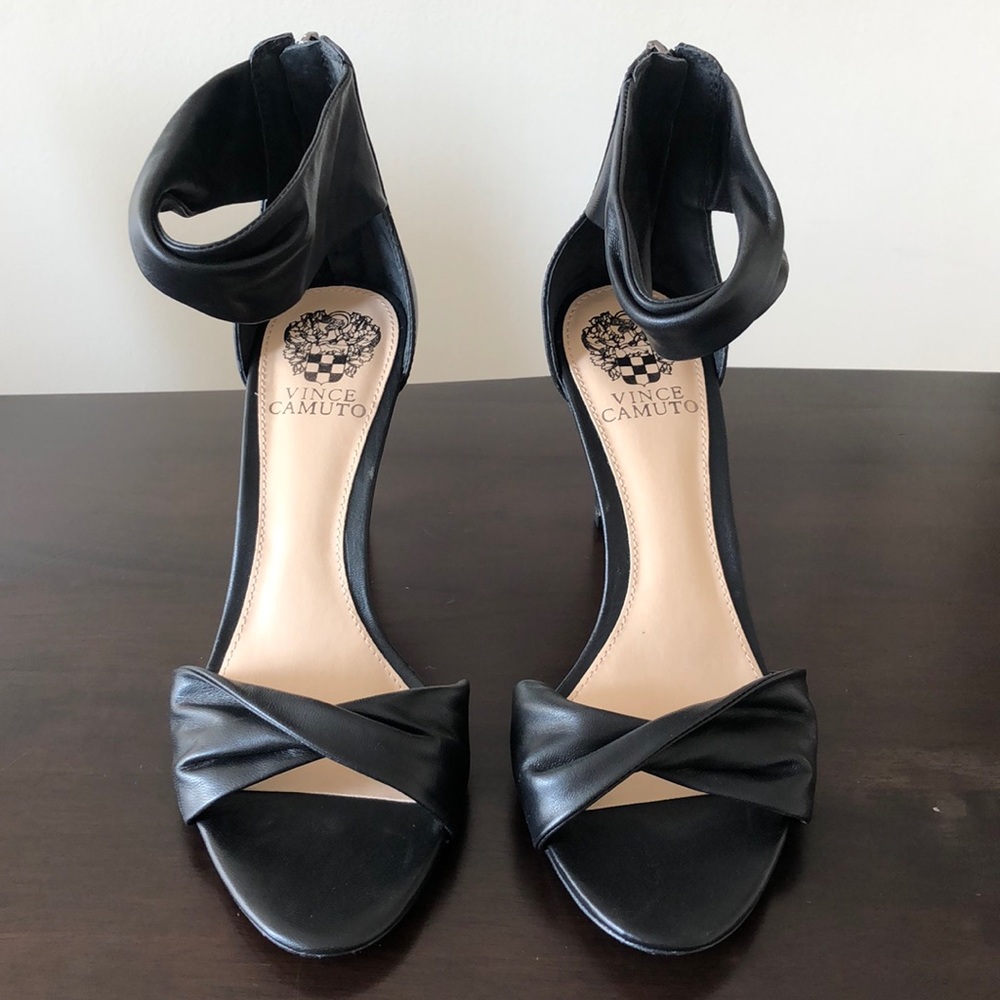 Vince Camuto black heels